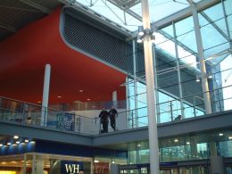 Louvre installation at Manchester Piccadilly.JPG